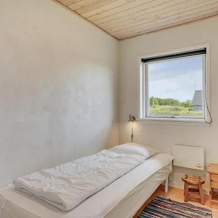 Beach Front Home In Tarm With Wifi Tarm