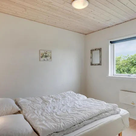 Beach Front Home In Tarm With Wifi Tarm