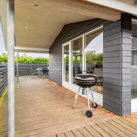 Beach Front Home In Tarm With Wifi