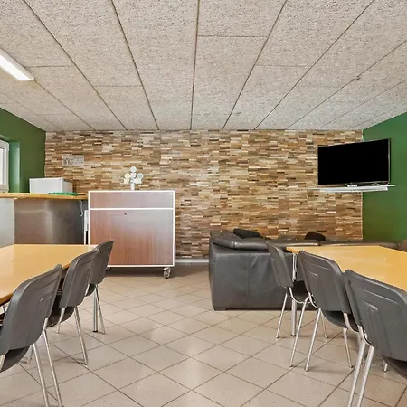 Four-bedroom In Vakantiehuis